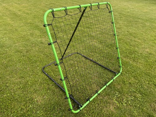 Tempo multisport rebounder